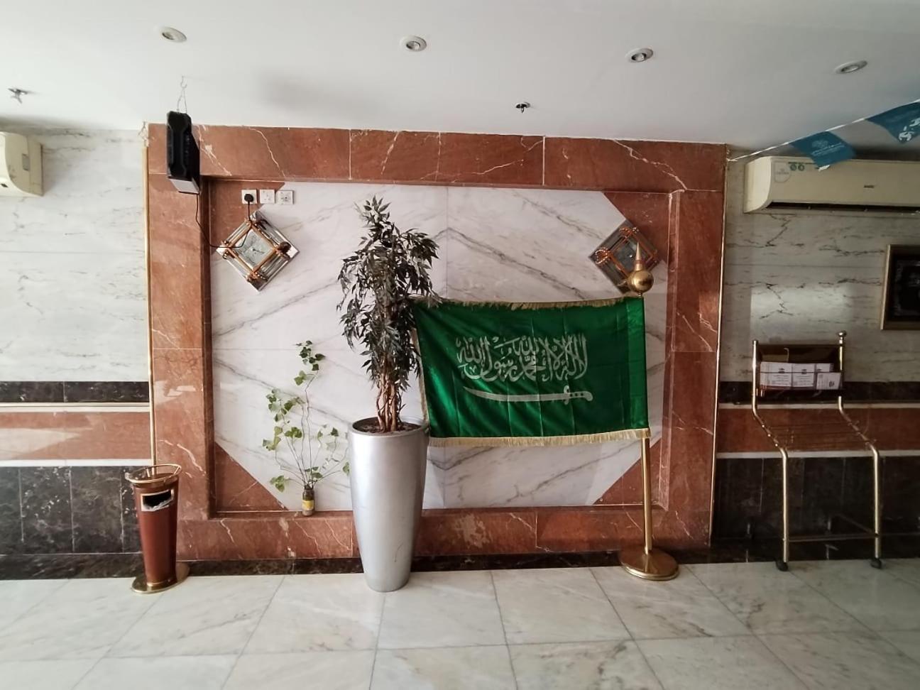 فندق الفرسان المتحدة فرع الفيصلية Aparthotel Τζέντα Εξωτερικό φωτογραφία
