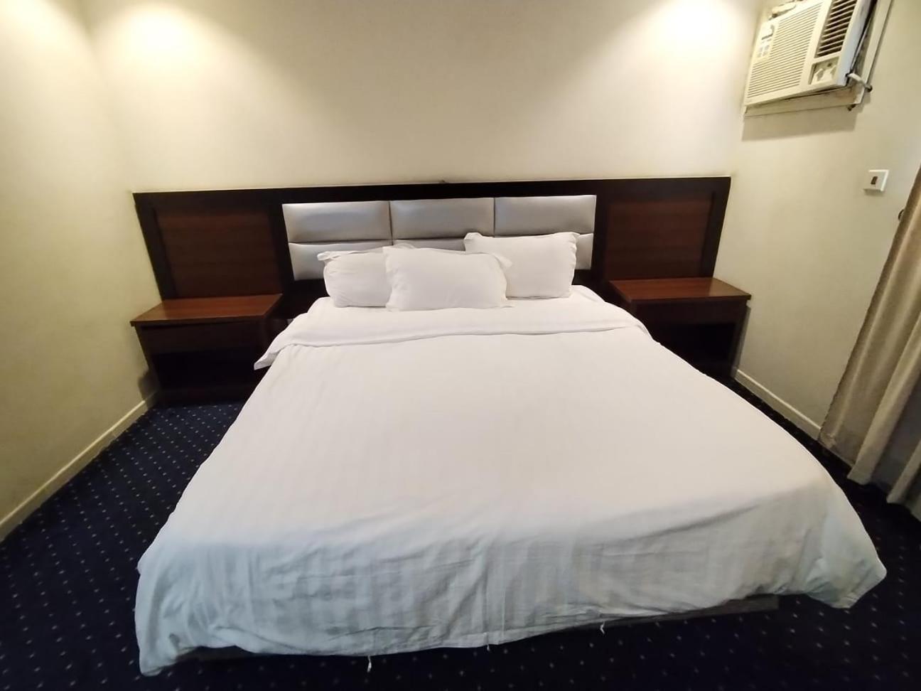 فندق الفرسان المتحدة فرع الفيصلية Aparthotel Τζέντα Εξωτερικό φωτογραφία