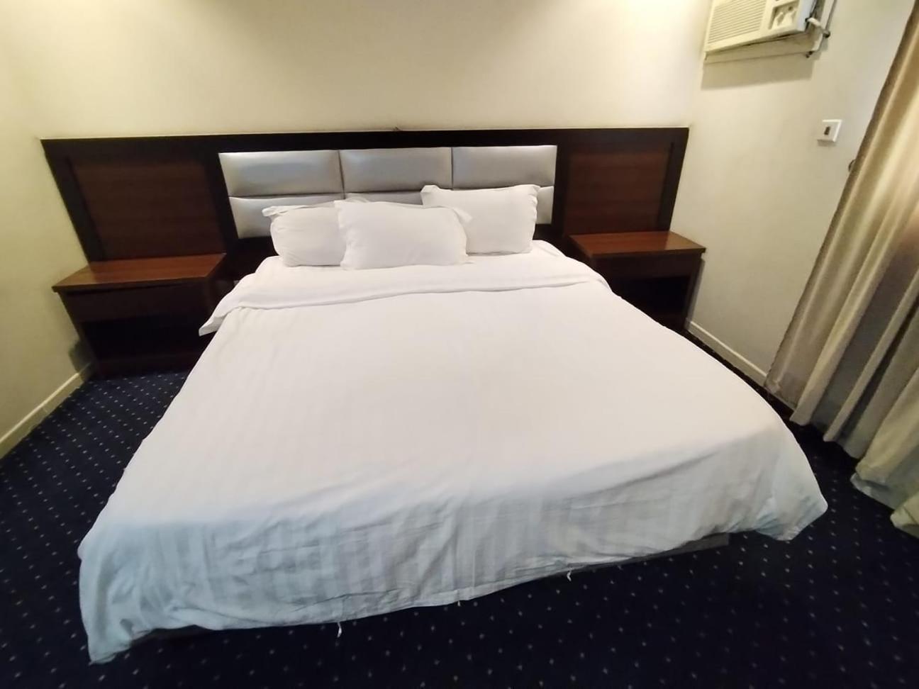 فندق الفرسان المتحدة فرع الفيصلية Aparthotel Τζέντα Εξωτερικό φωτογραφία